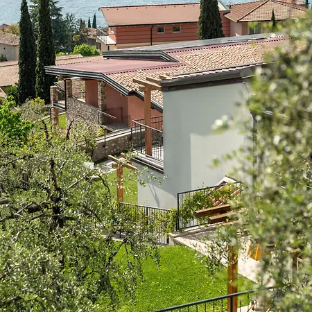 公寓式酒店 Dany Con Cucina Vista Piscina E Parcheggio 3*